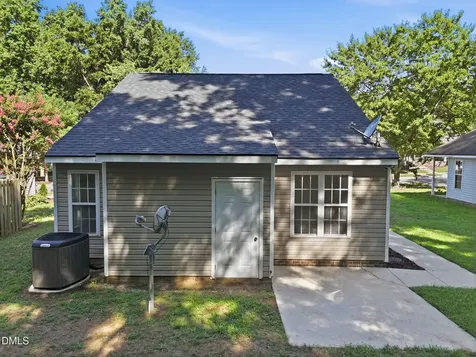 208 Highgate Circle Wake Forest NC 27587