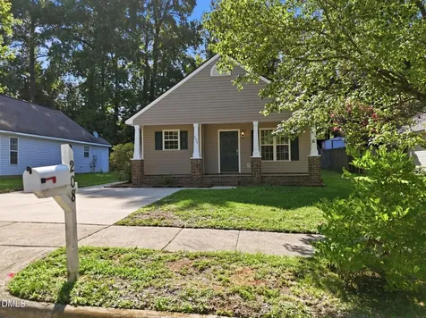 208 Highgate Circle Wake Forest NC 27587