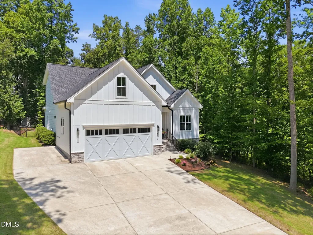 103 Blue Finch Court Youngsville NC 27596