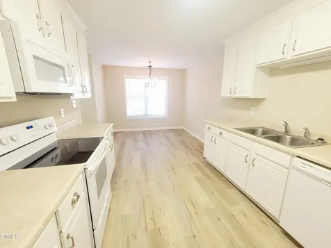 411 Whitehall Court Clayton NC 27520