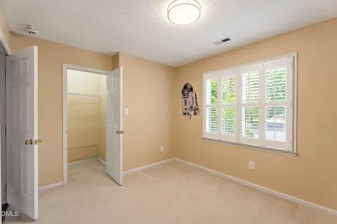 2409 Dunbrook Court Raleigh NC 27604