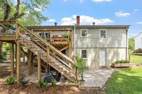 1106 N King Charles Road Raleigh NC 27610