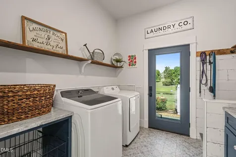 648 Hunter Glenn Lane Siler City NC 27344
