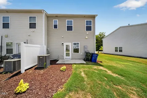 4943 Microcline Trail Raleigh NC 27610