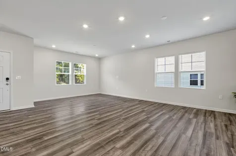 4943 Microcline Trail Raleigh NC 27610