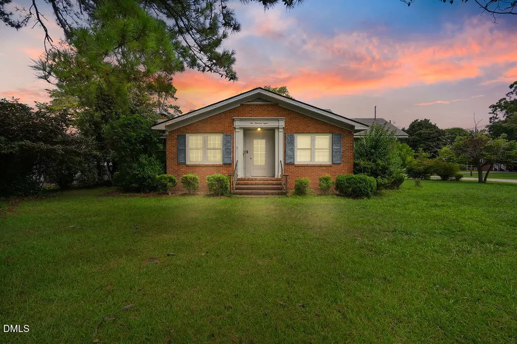 208 E C Street Erwin NC 28339