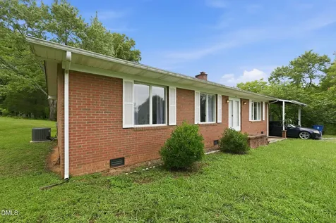 1417 Wiley Lewis Road Greensboro NC 27406