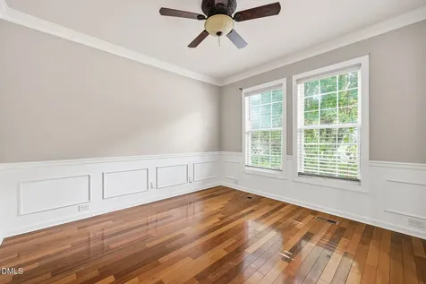 5128 Pinehall Wynd Raleigh NC 27604