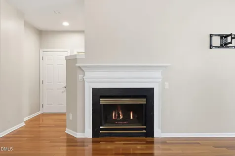 5128 Pinehall Wynd Raleigh NC 27604
