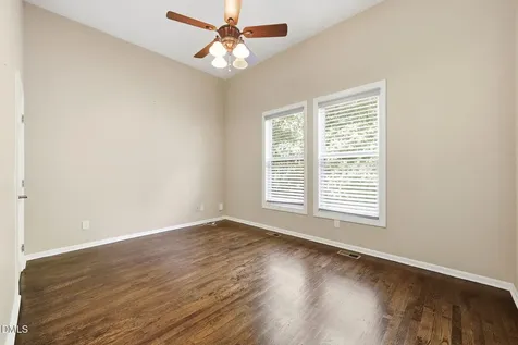 5128 Pinehall Wynd Raleigh NC 27604