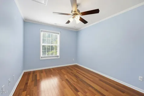 5128 Pinehall Wynd Raleigh NC 27604