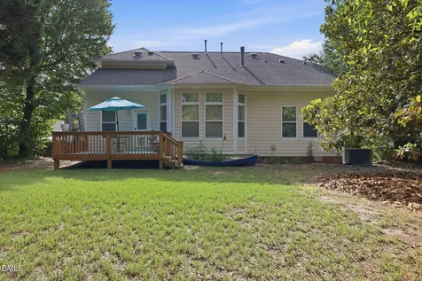 5128 Pinehall Wynd Raleigh NC 27604