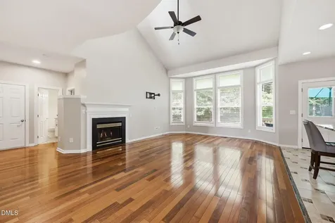 5128 Pinehall Wynd Raleigh NC 27604