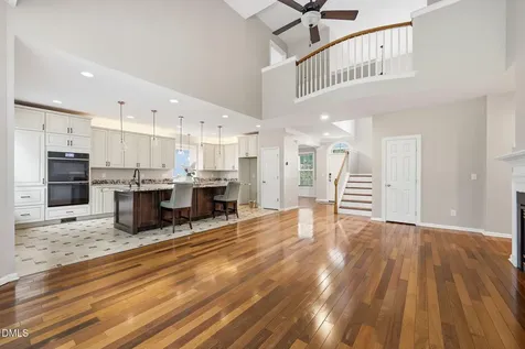 5128 Pinehall Wynd Raleigh NC 27604