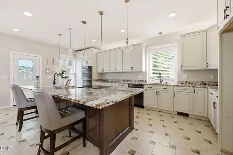 5128 Pinehall Wynd Raleigh NC 27604