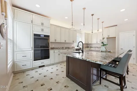 5128 Pinehall Wynd Raleigh NC 27604