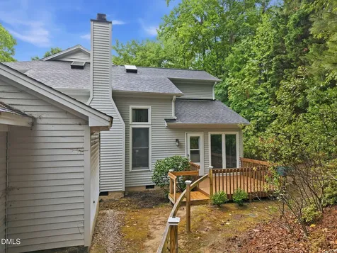 484 Beechmast Pittsboro NC 27312