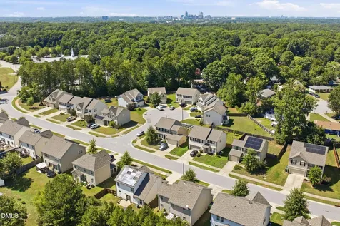 3325 Snowberry Drive Raleigh NC 27610