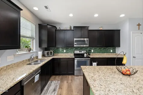 3325 Snowberry Drive Raleigh NC 27610