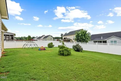324 Lynshire Avenue Clayton NC 27527
