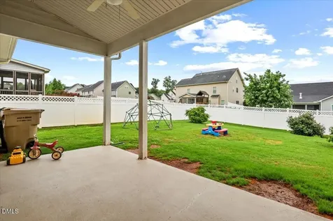 324 Lynshire Avenue Clayton NC 27527