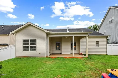 324 Lynshire Avenue Clayton NC 27527
