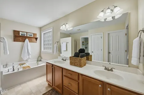 1941 N Bryson Court Fuquay Varina NC 27526