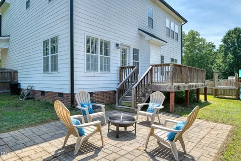 1941 N Bryson Court Fuquay Varina NC 27526