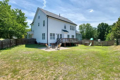 1941 N Bryson Court Fuquay Varina NC 27526