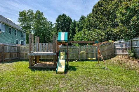 1941 N Bryson Court Fuquay Varina NC 27526