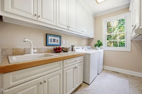97603 Franklin Ridge Chapel Hill NC 27517