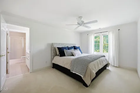 97603 Franklin Ridge Chapel Hill NC 27517
