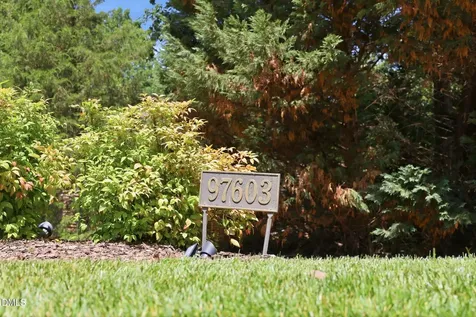 97603 Franklin Ridge Chapel Hill NC 27517