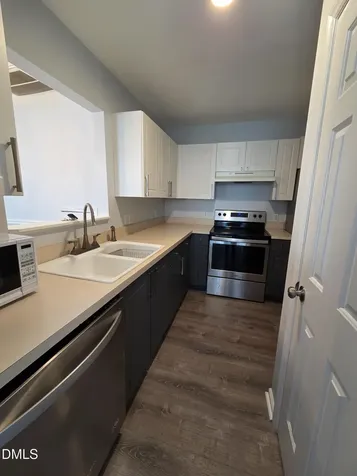 2041 Persimmon Ridge Drive Raleigh NC 27604