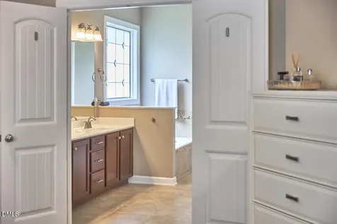 2106 Hemlock Hill Drive Durham NC 27703