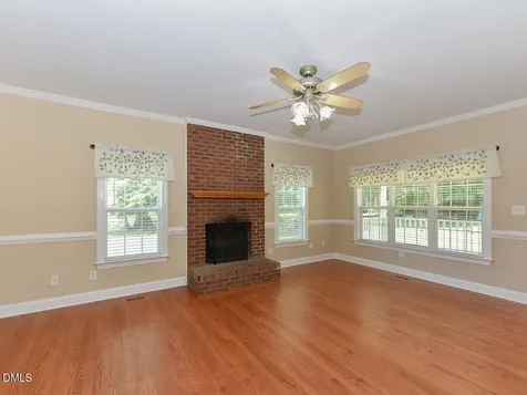 1229 Jogging Court Raleigh NC 27603