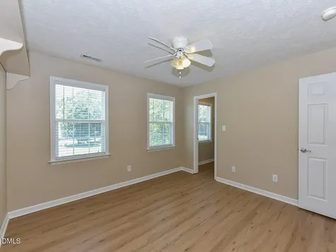 1229 Jogging Court Raleigh NC 27603
