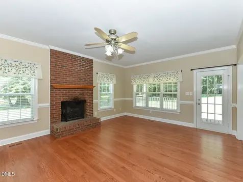 1229 Jogging Court Raleigh NC 27603