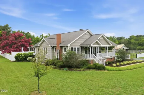 6673 Nc Highway 62 Burlington NC 27215