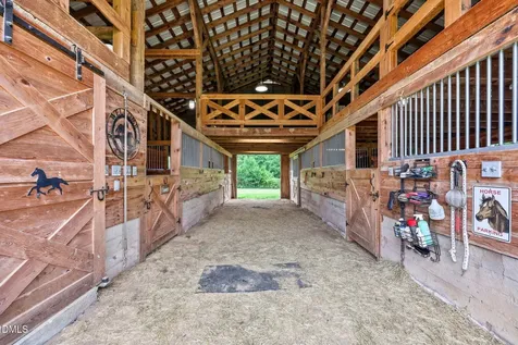 6673 Nc Highway 62 Burlington NC 27215