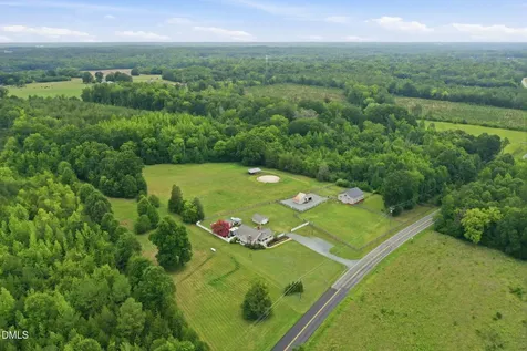 6673 Nc Highway 62 Burlington NC 27215