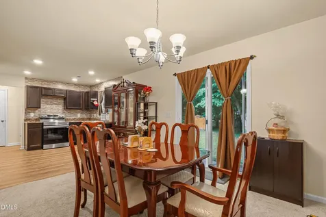 406 Carrie Court Burlington NC 27215