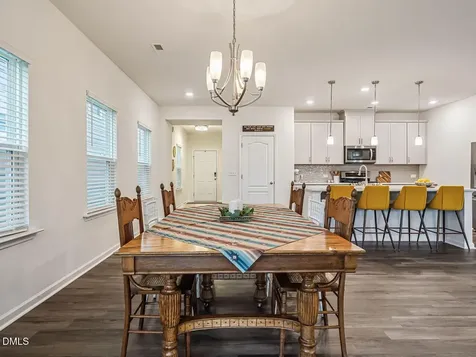 213 Sage Oak Lane Holly Springs NC 27540