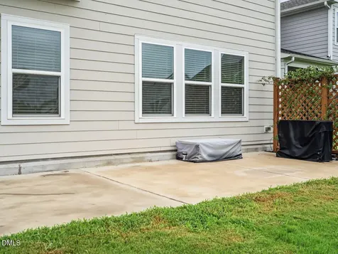 213 Sage Oak Lane Holly Springs NC 27540
