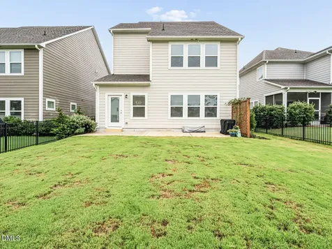 213 Sage Oak Lane Holly Springs NC 27540