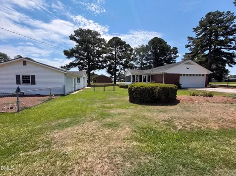 800 Lucas Street Erwin NC 28339