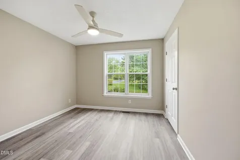 5704 Stone Crystal Drive Fuquay Varina NC 27526