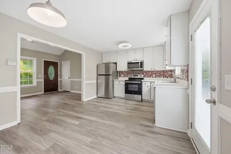 5704 Stone Crystal Drive Fuquay Varina NC 27526