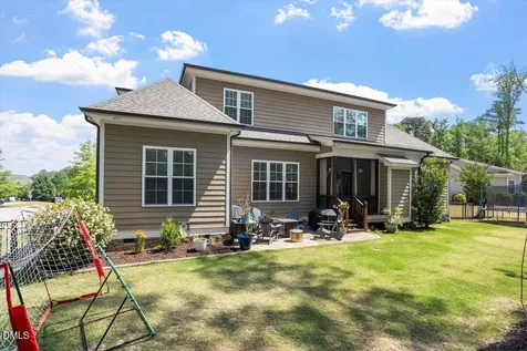 2405 Vetrina Way Apex NC 27502