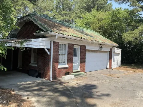 1202 E Cumberland Street Dunn NC 28334